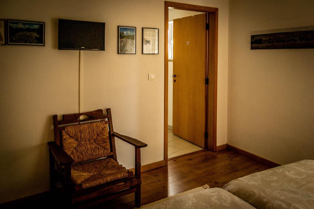 Casa Do Forno Guest House Salvaterra do Extremo Exterior photo