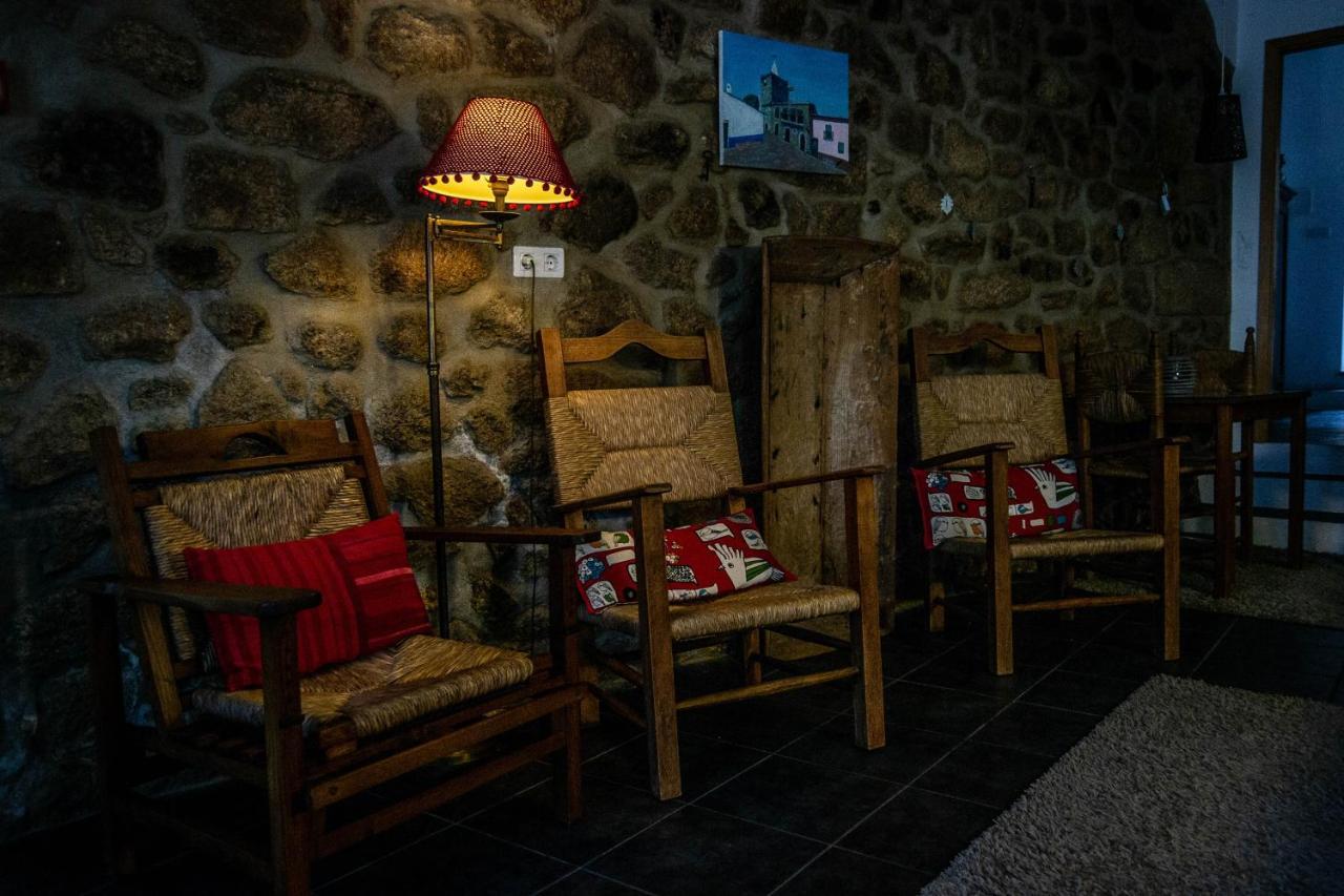 Casa Do Forno Guest House Salvaterra do Extremo Exterior photo